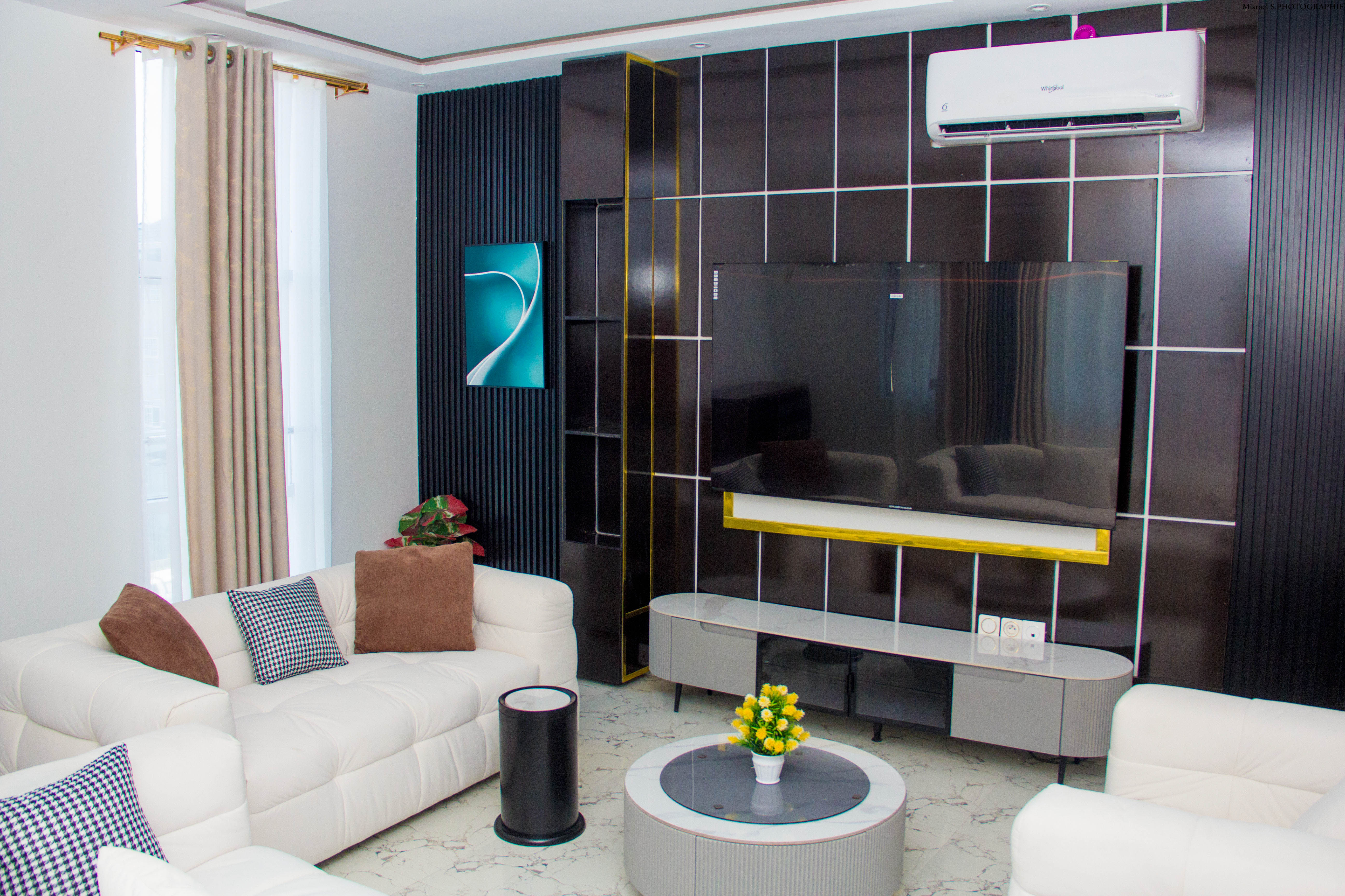 Ellah Suites